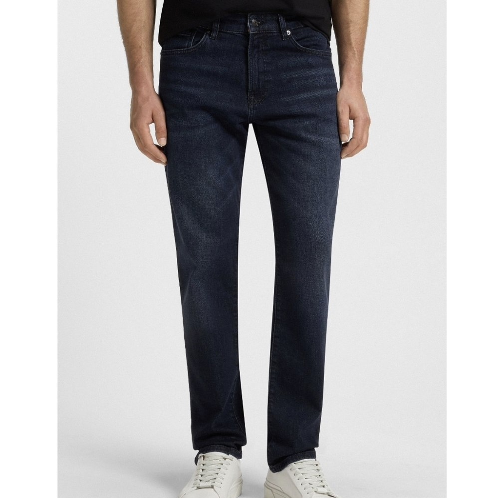 Boss Maine regular-fit jeans in performance-stretch Denim 34 x 32